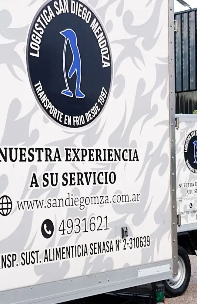 Puerta trasera con la habilitación SENASA